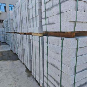 张家界芝麻白路牙石，路侧石