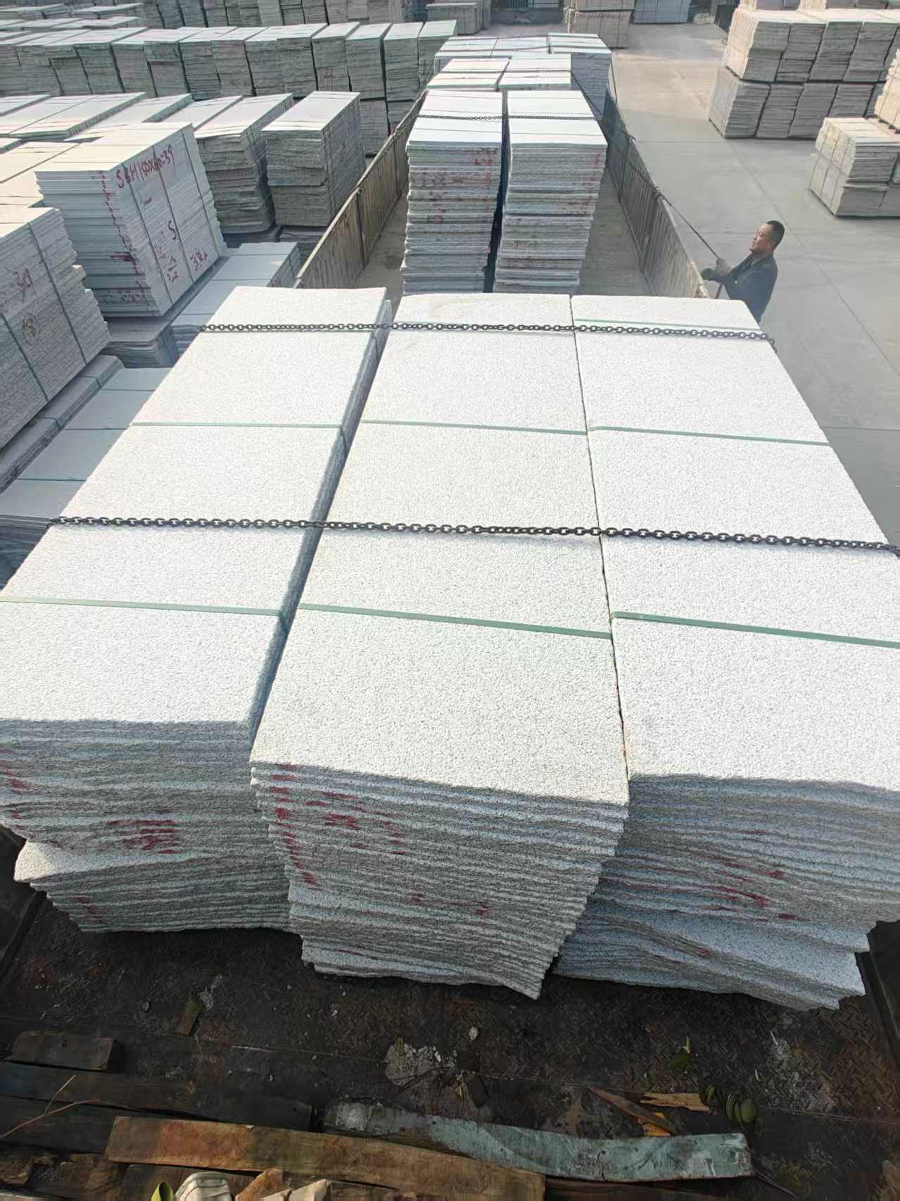 张家界芝麻白毛板，石材毛板