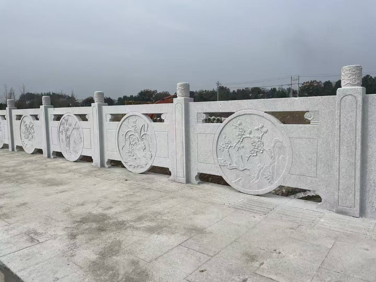 张家界芝麻白河道栏杆 石材栏杆